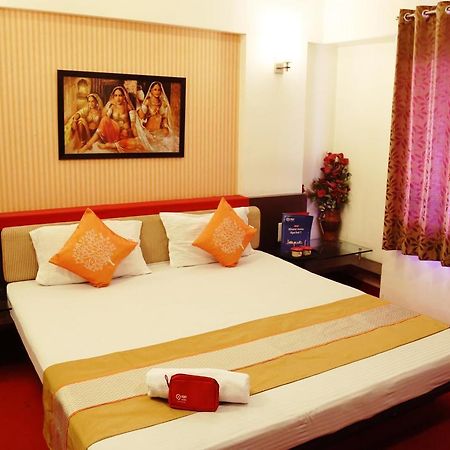Addhuri Comforts Inn Mysore Eksteriør bilde