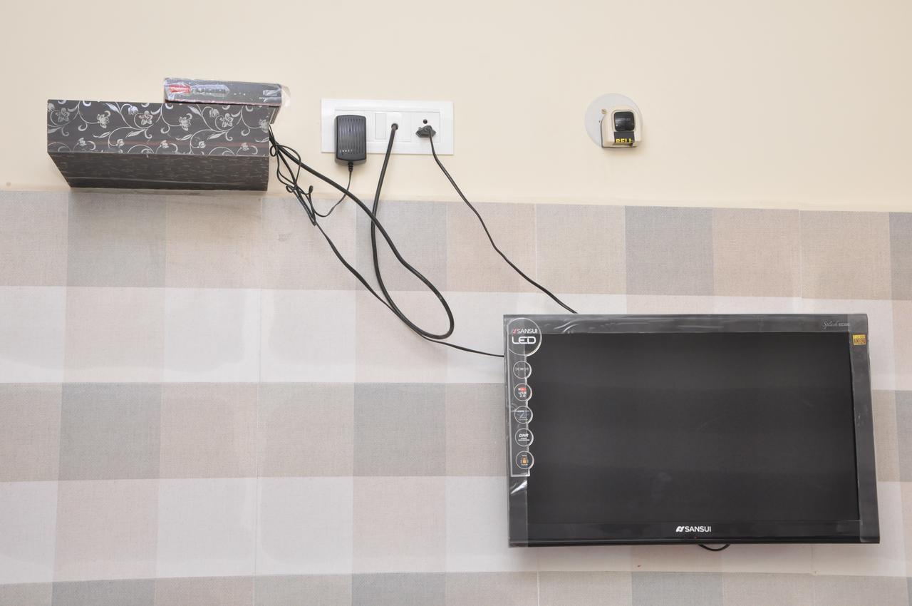 Addhuri Comforts Inn Mysore Eksteriør bilde